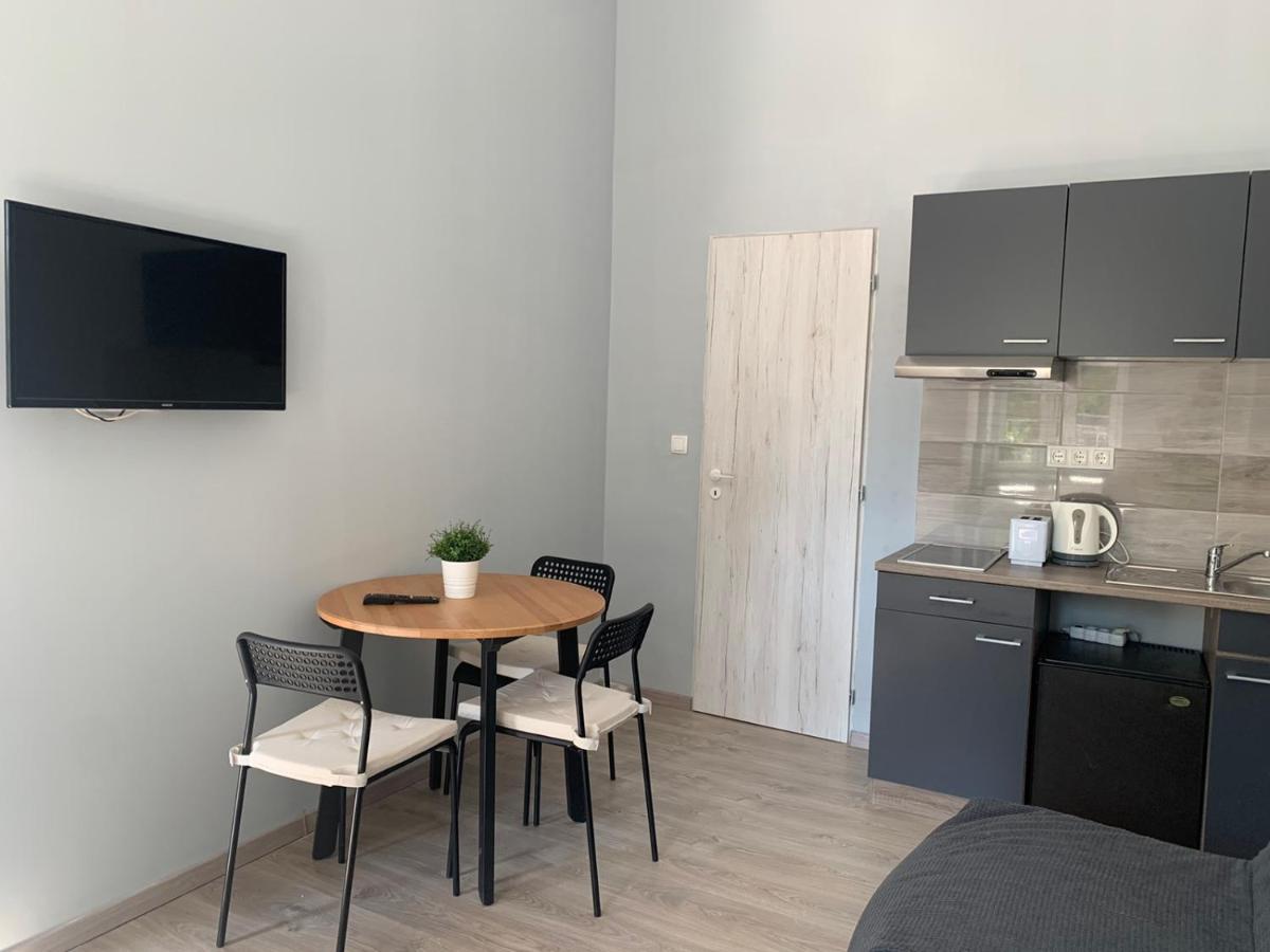 Kinizsi Udvar Apartmanhaz Balatonboglár 외부 사진