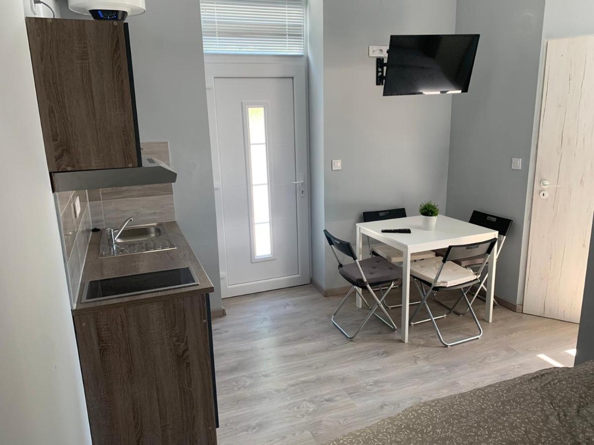 Kinizsi Udvar Apartmanhaz Balatonboglár 외부 사진