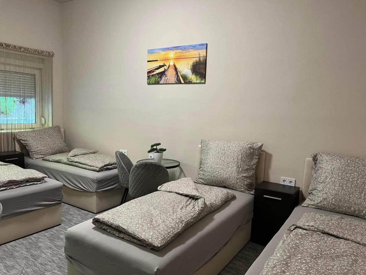Kinizsi Udvar Apartmanhaz Balatonboglár 외부 사진