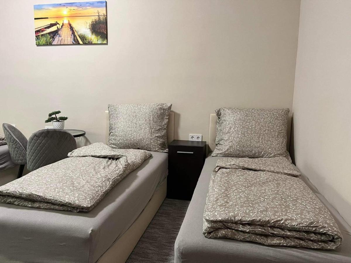 Kinizsi Udvar Apartmanhaz Balatonboglár 외부 사진