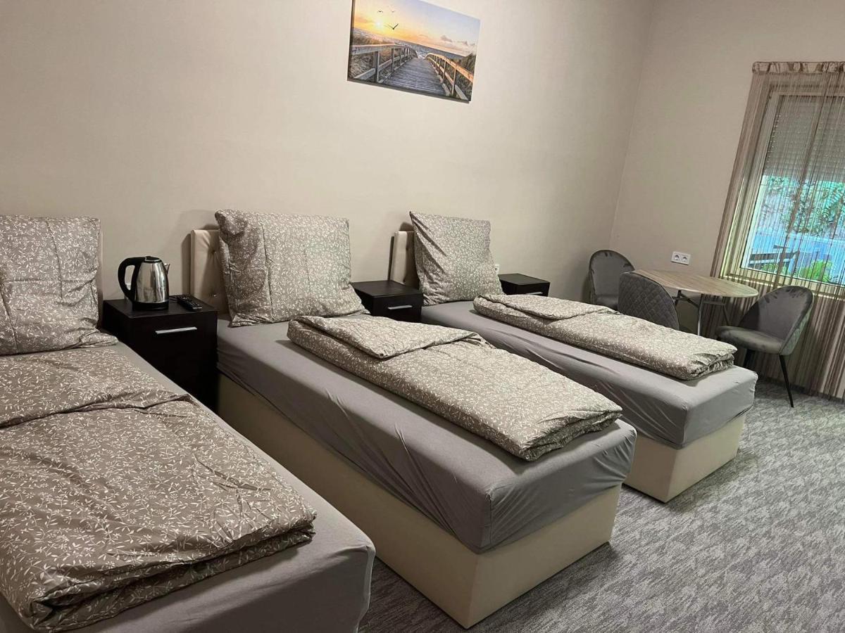 Kinizsi Udvar Apartmanhaz Balatonboglár 외부 사진