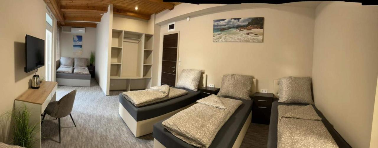 Kinizsi Udvar Apartmanhaz Balatonboglár 외부 사진