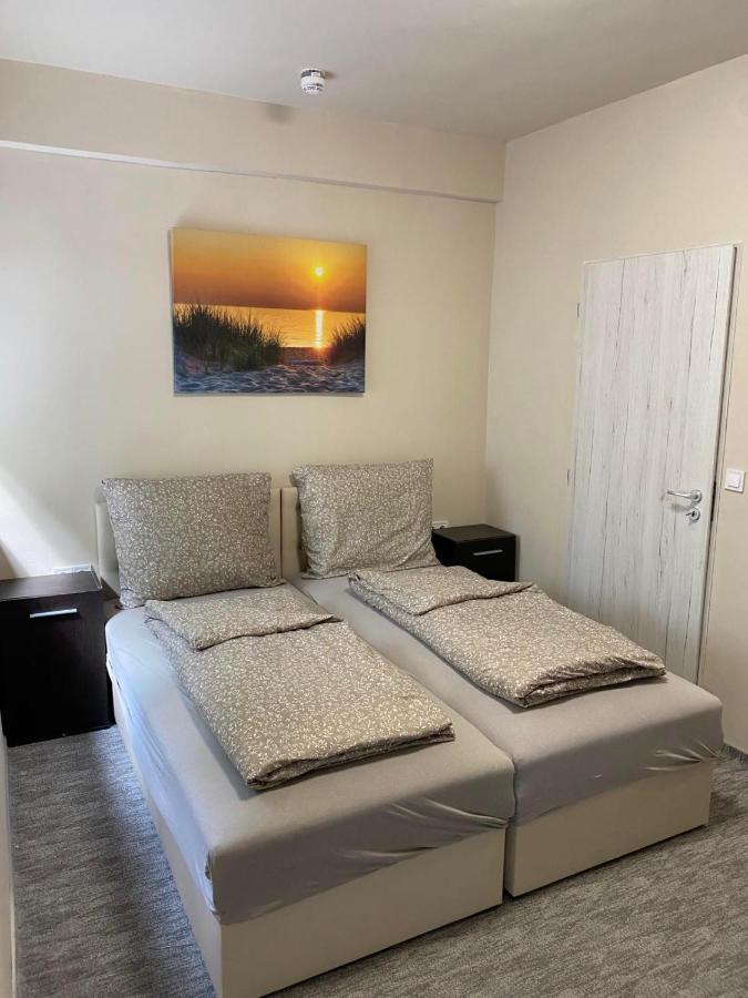 Kinizsi Udvar Apartmanhaz Balatonboglár 외부 사진