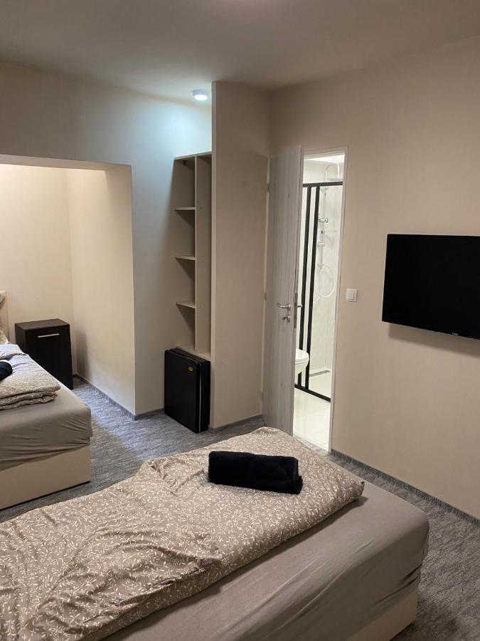 Kinizsi Udvar Apartmanhaz Balatonboglár 외부 사진