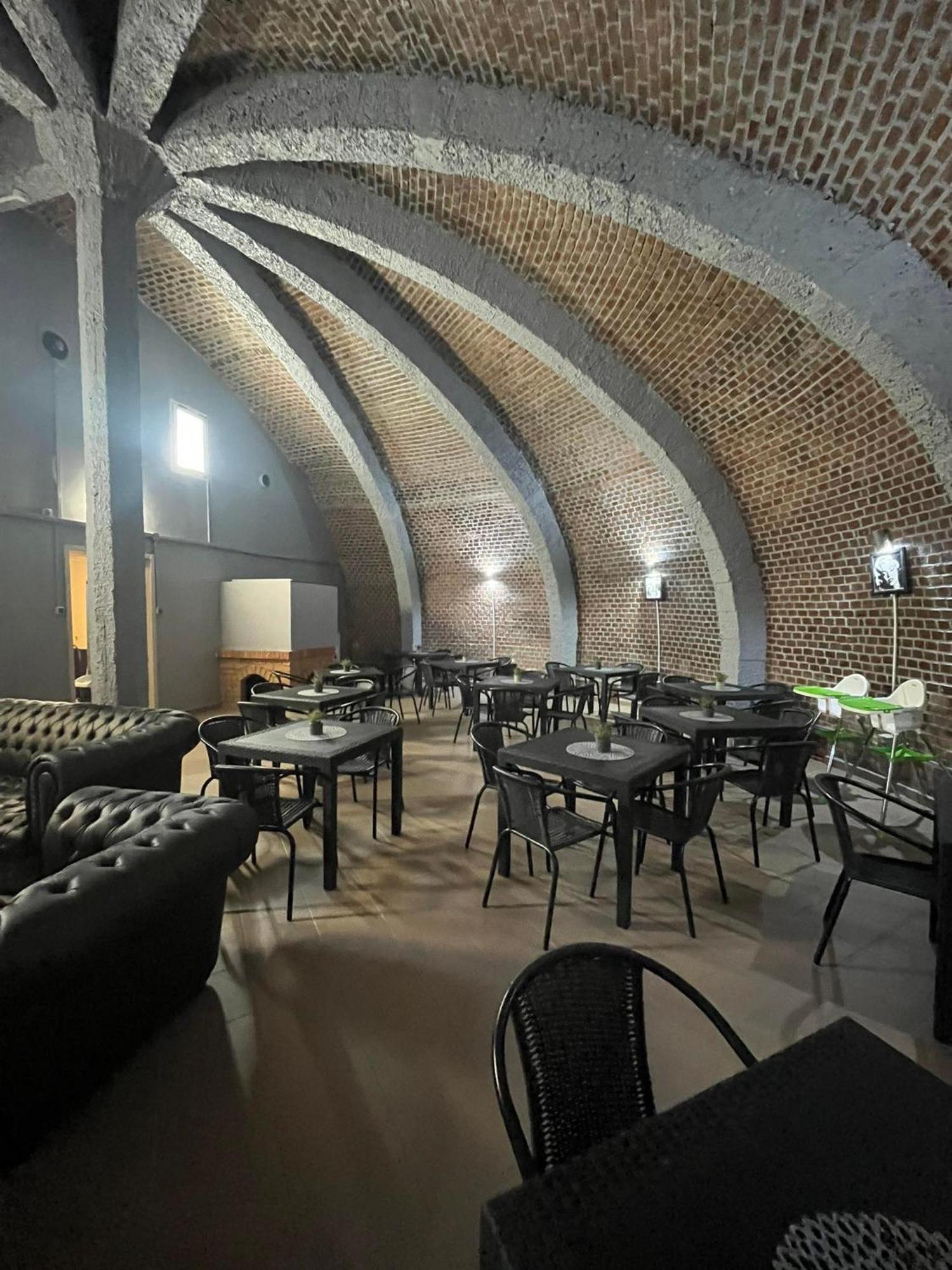 Kinizsi Udvar Apartmanhaz Balatonboglár 외부 사진