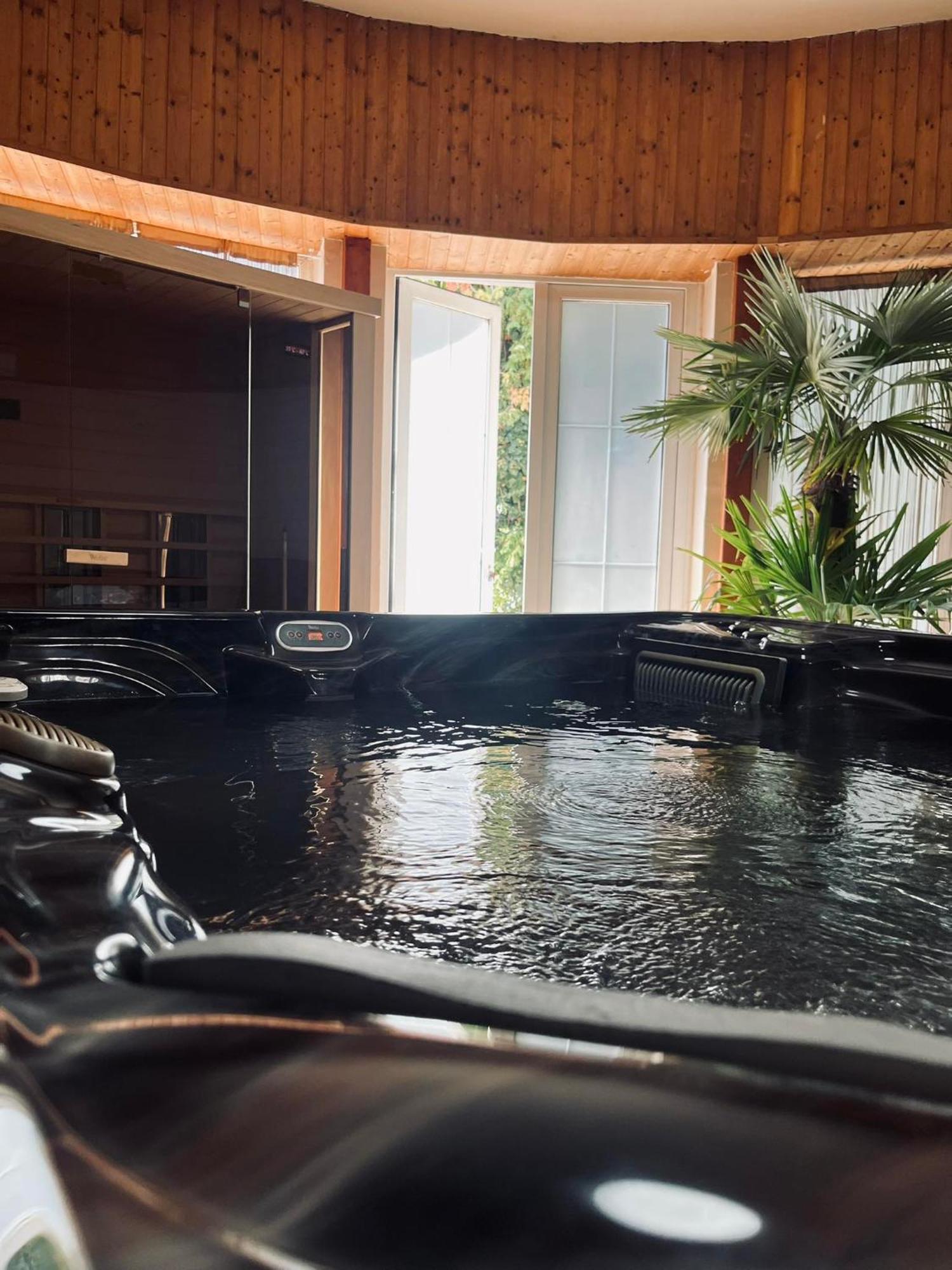 Kinizsi Udvar Apartmanhaz Balatonboglár 외부 사진