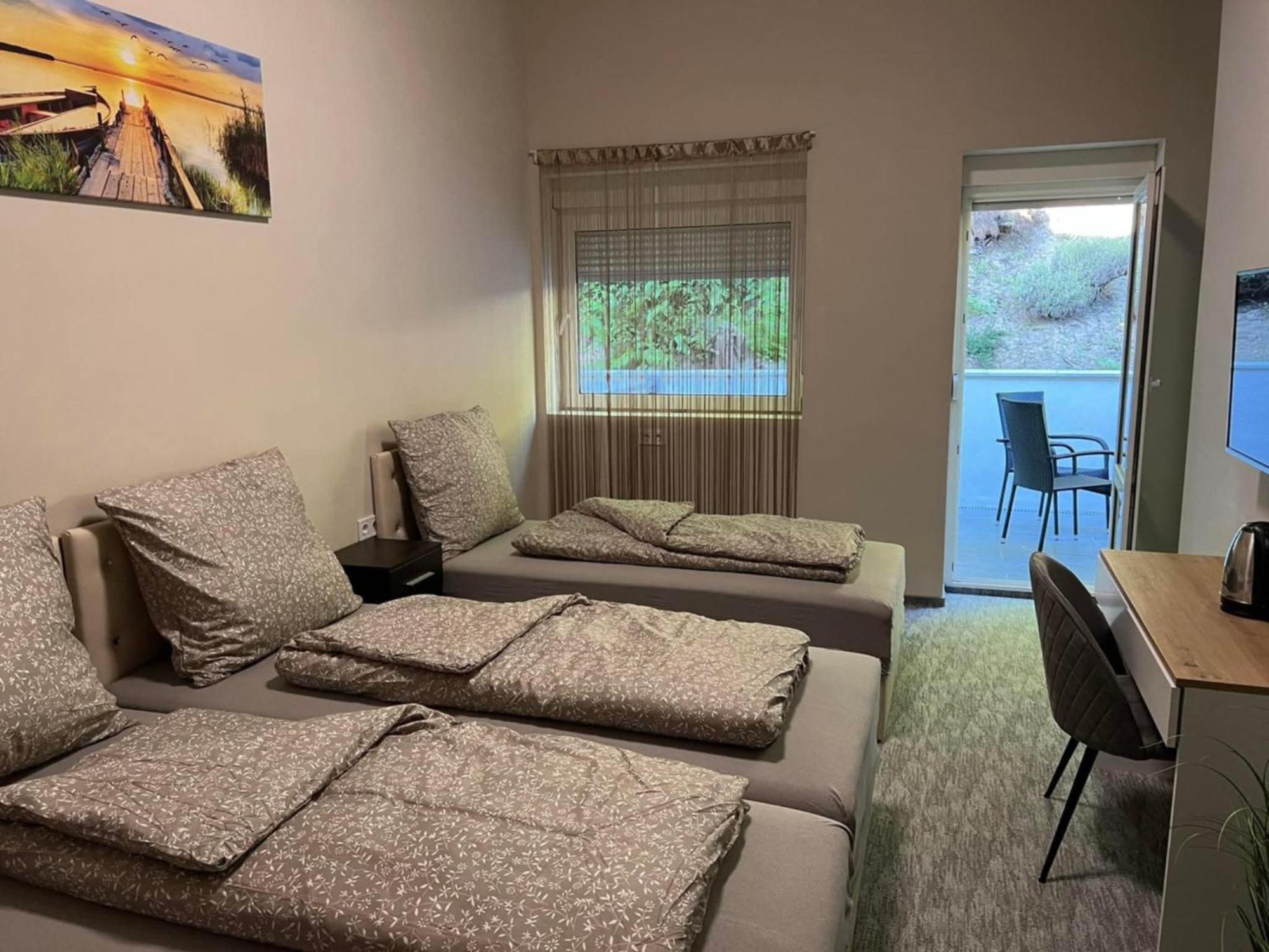 Kinizsi Udvar Apartmanhaz Balatonboglár 외부 사진